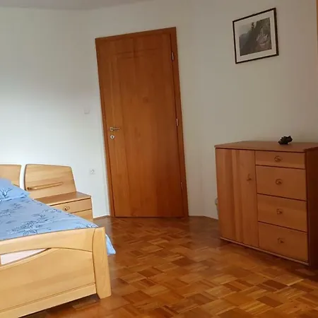 Sobe Brin * Luče