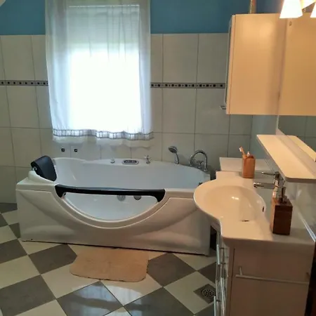 Sobe Brin * Luče